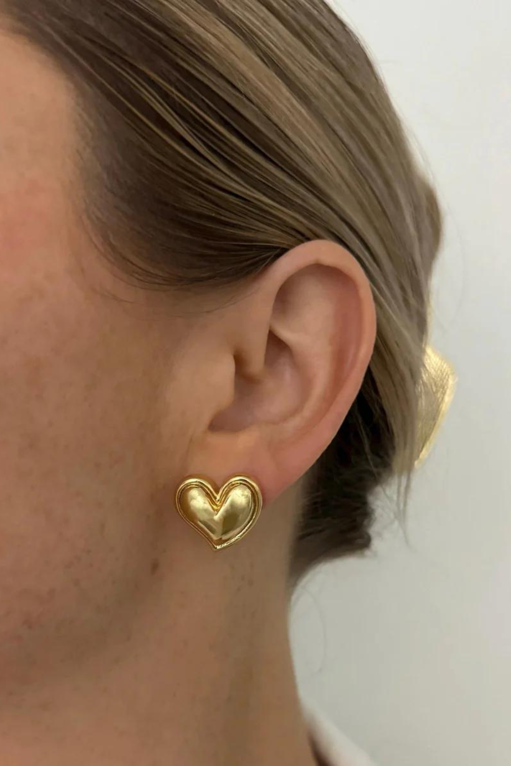 Bitsy Heart Studs