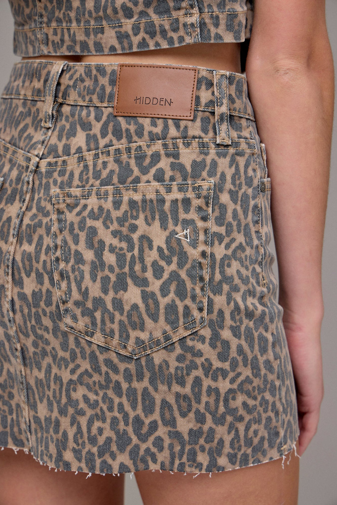 Peyton Cheetah Print Pleat Mini Skirt