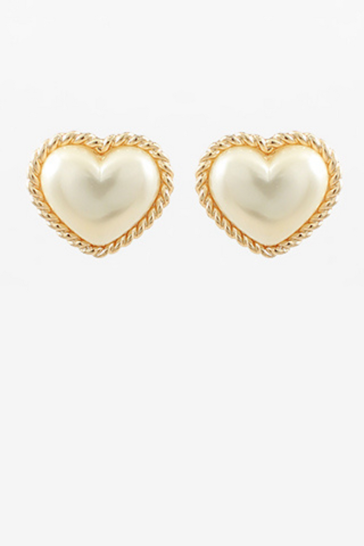 Rope Outline Heart Pearl Earrings