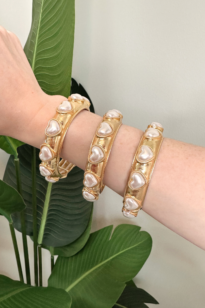 Heart Dome Pearl Station Bracelet