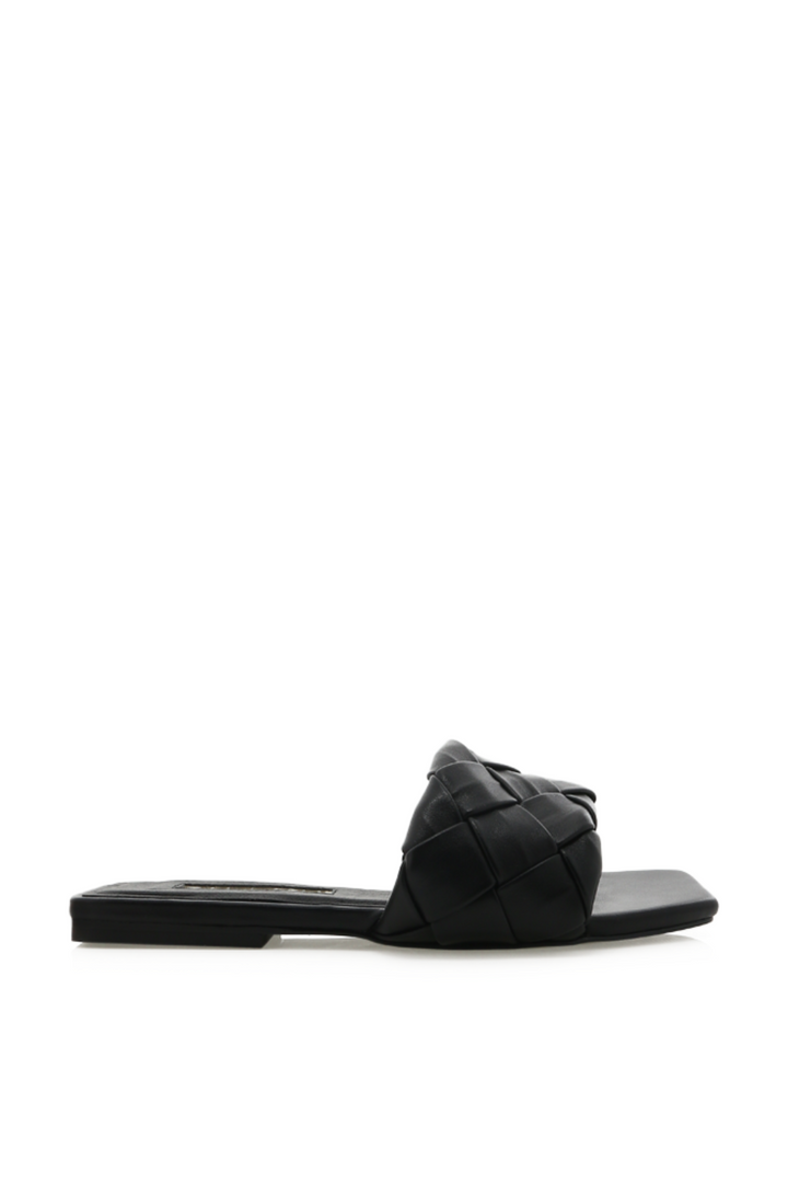 Billini Felix Flats