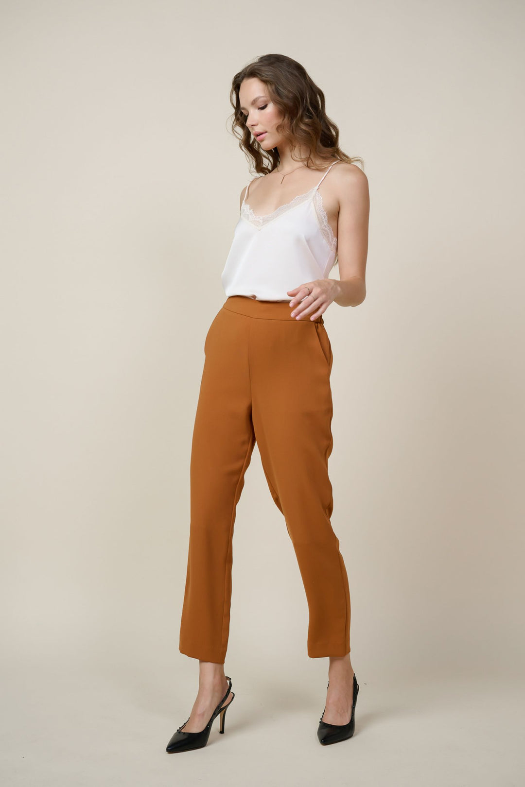 Elastic Waist Tapered Pants