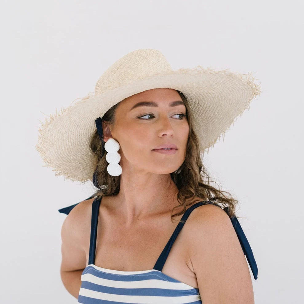 Sunshine Tienda Sugar Cane Seashell Earrings